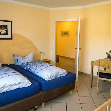 Nyaraló With 5 Bedrooms *