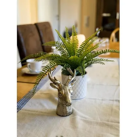 With 5 Bedrooms Nyaraló *