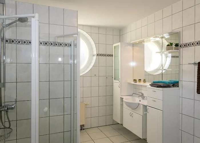 With 5 Bedrooms * Erndtebrück