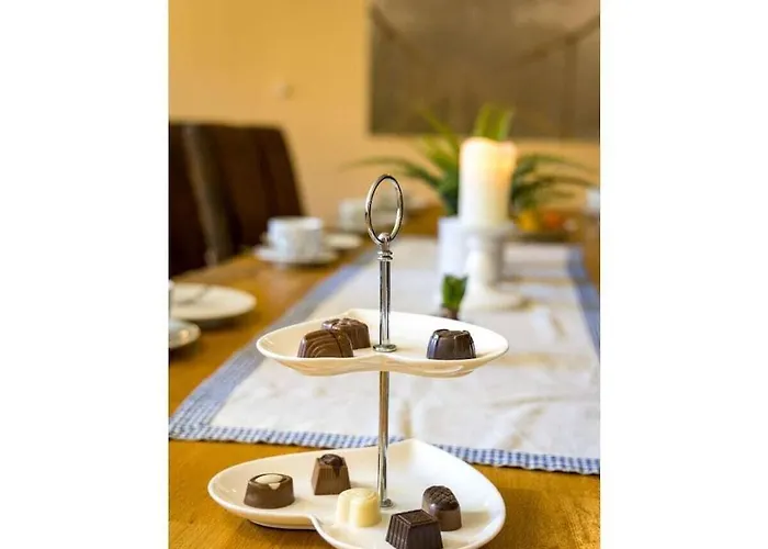 Feriehus With 5 Bedrooms *