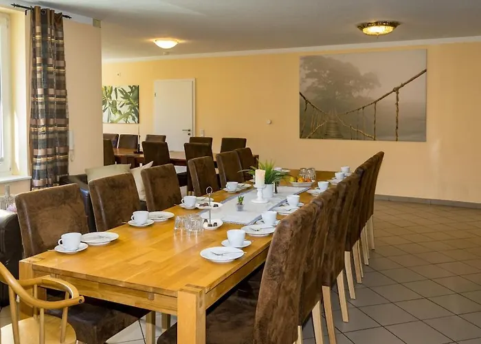 With 5 Bedrooms Feriehus